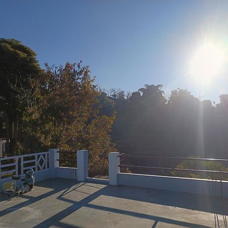 Dwarahat Village Farmstay- Babaji'S Cave 外观 照片