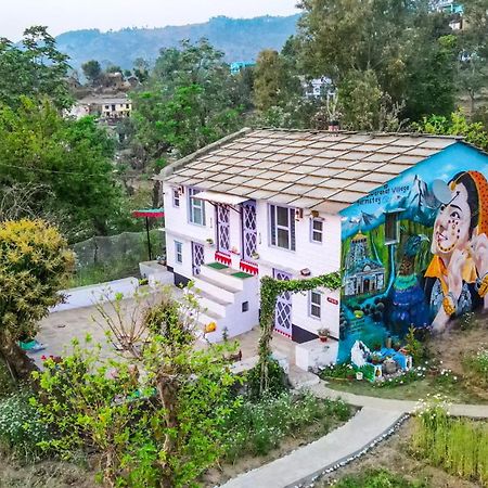 Dwarahat Village Farmstay- Babaji'S Cave 外观 照片