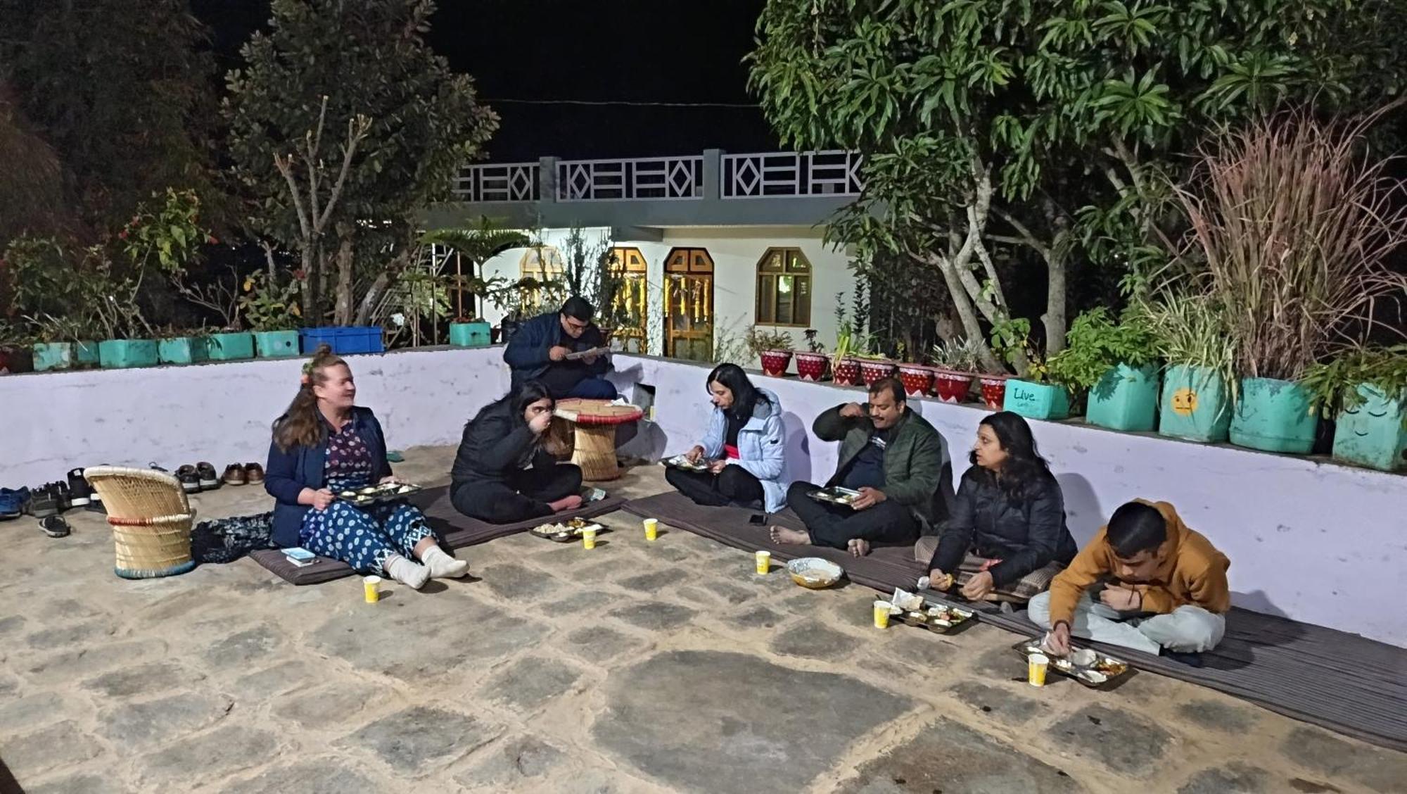 Dwarahat Village Farmstay- Babaji'S Cave 外观 照片